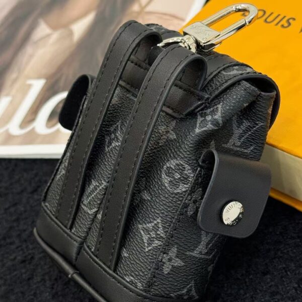 Black leather mini bag with buckle design